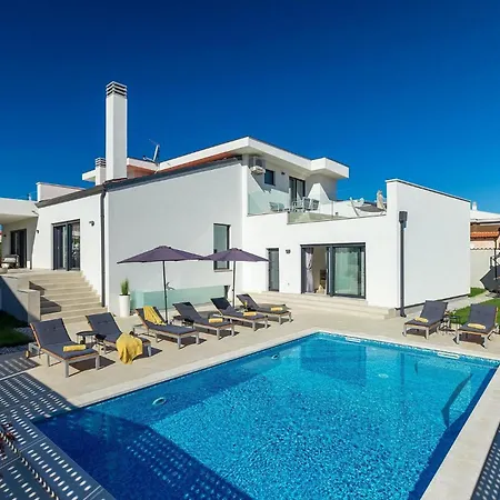 Holiday home Dolcea Umag